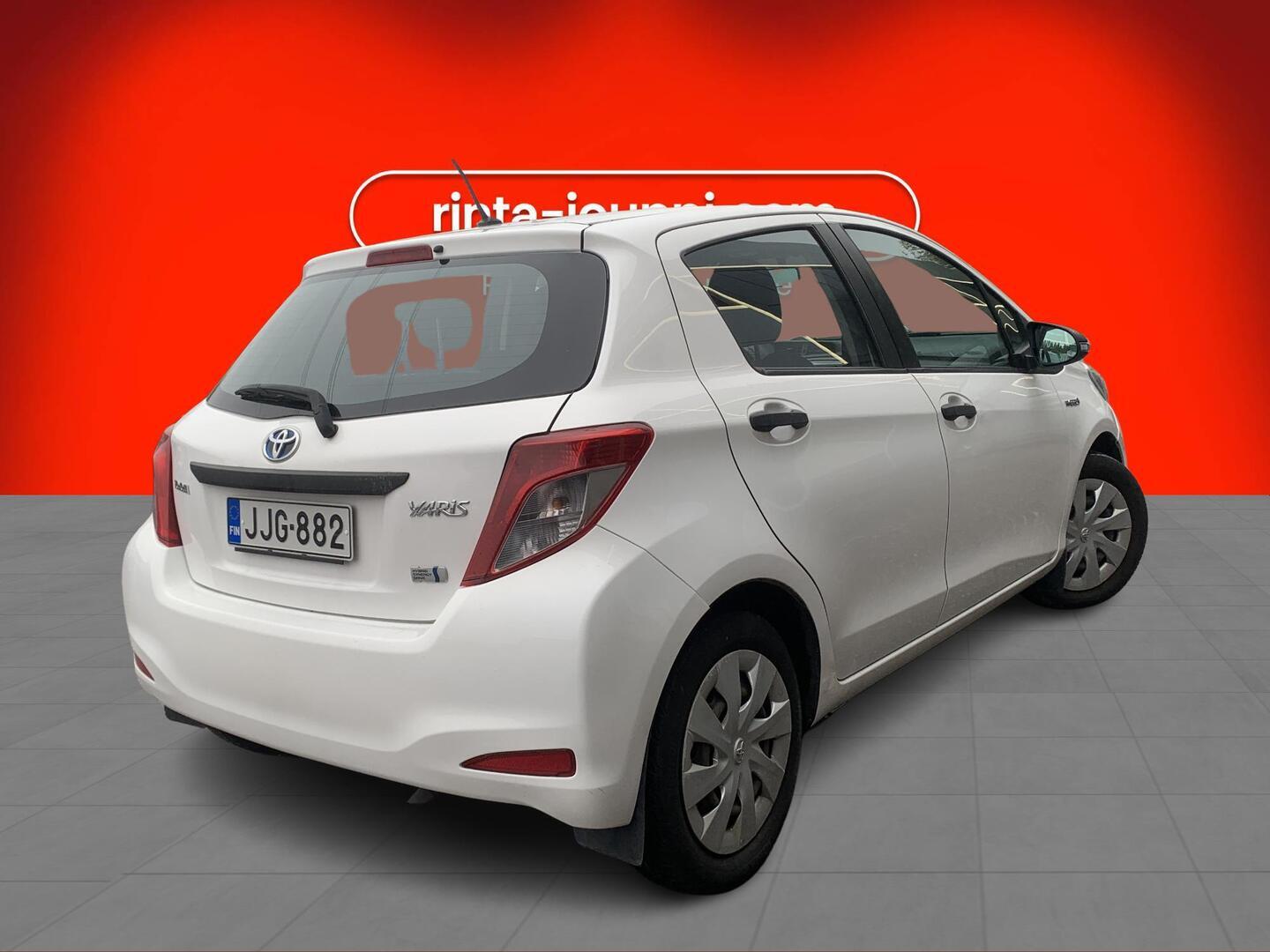 Toyota Yaris Hybrid Life 5ov 2014, kuva 2/3