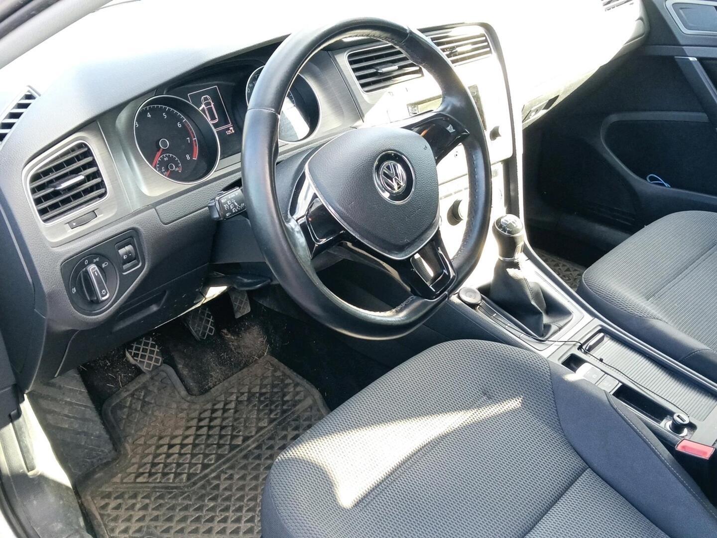 Volkswagen Golf 2013, kuva 3/3