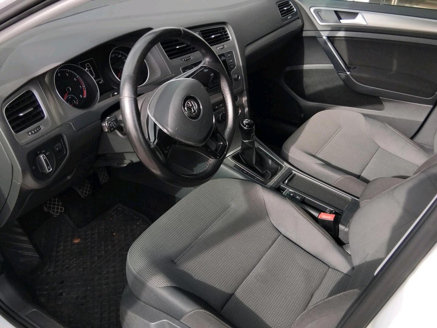 Volkswagen Golf 2014, kuva 4/4