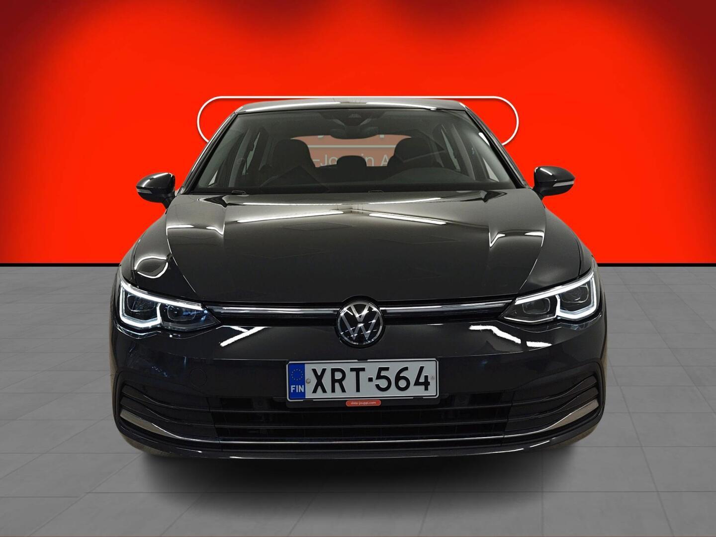 Volkswagen Golf 2023, kuva 2/3