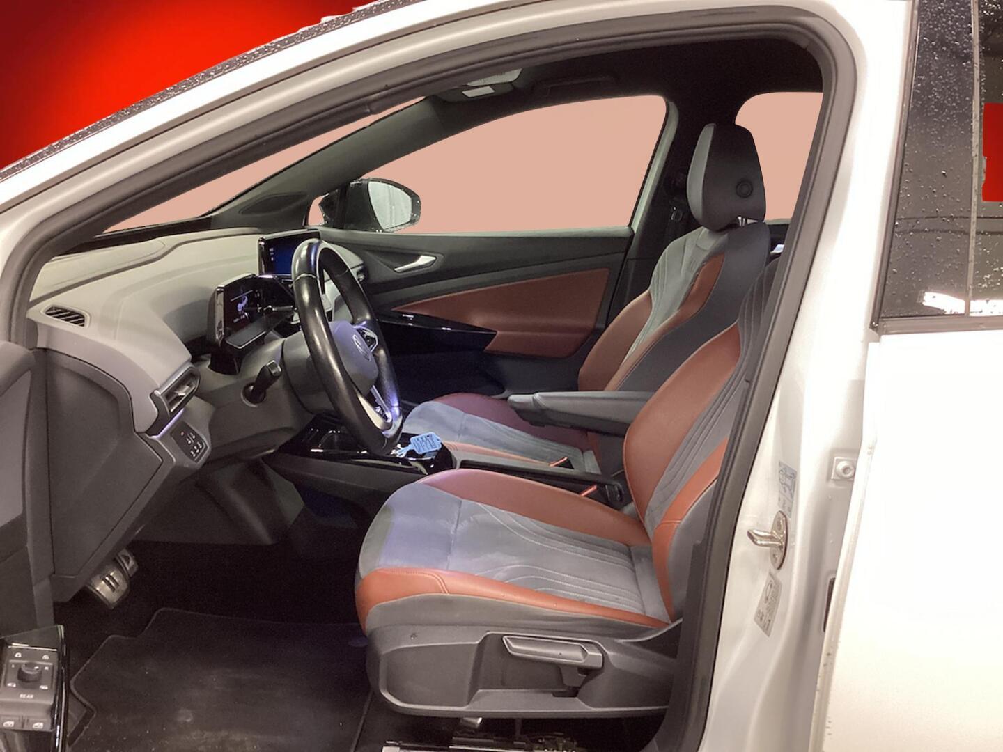 Volkswagen ID.4 2021, kuva 3/3
