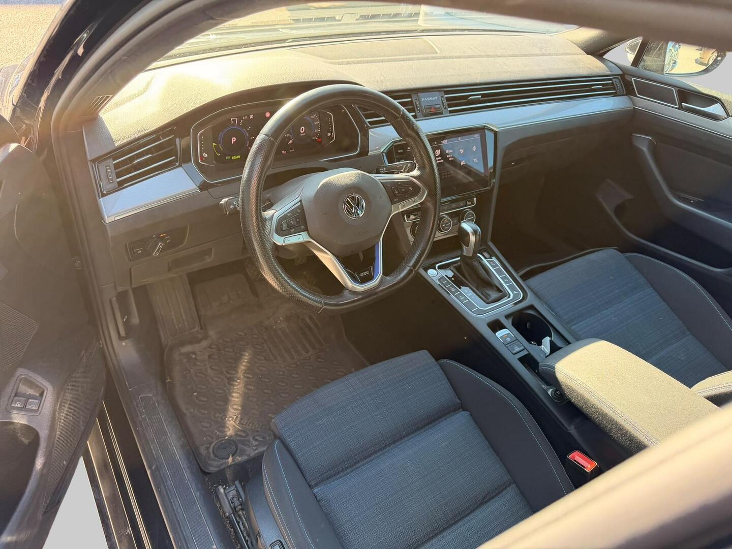 Volkswagen Passat 2019, kuva 3/3