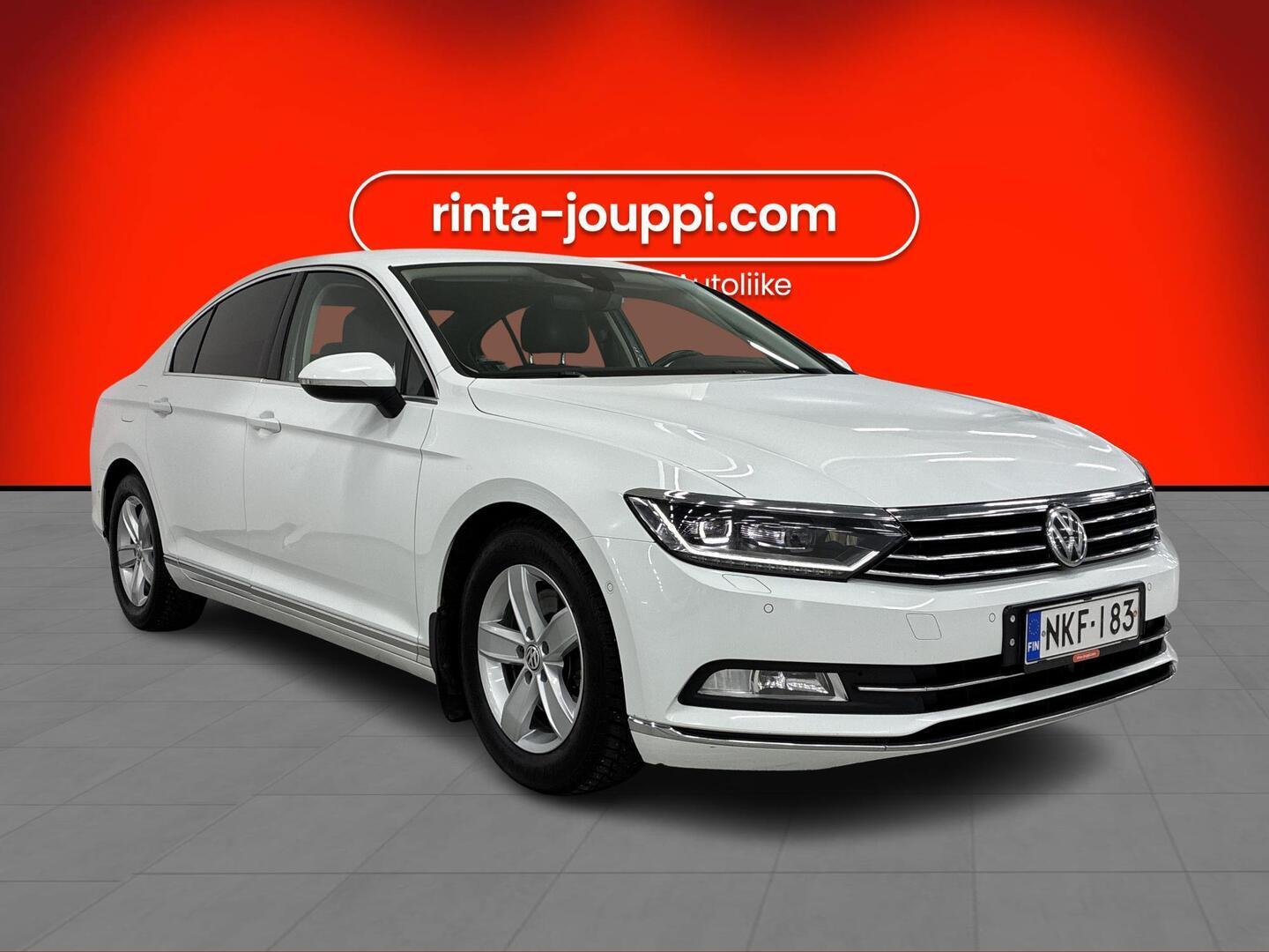 Volkswagen Passat 2016, bild 3/3