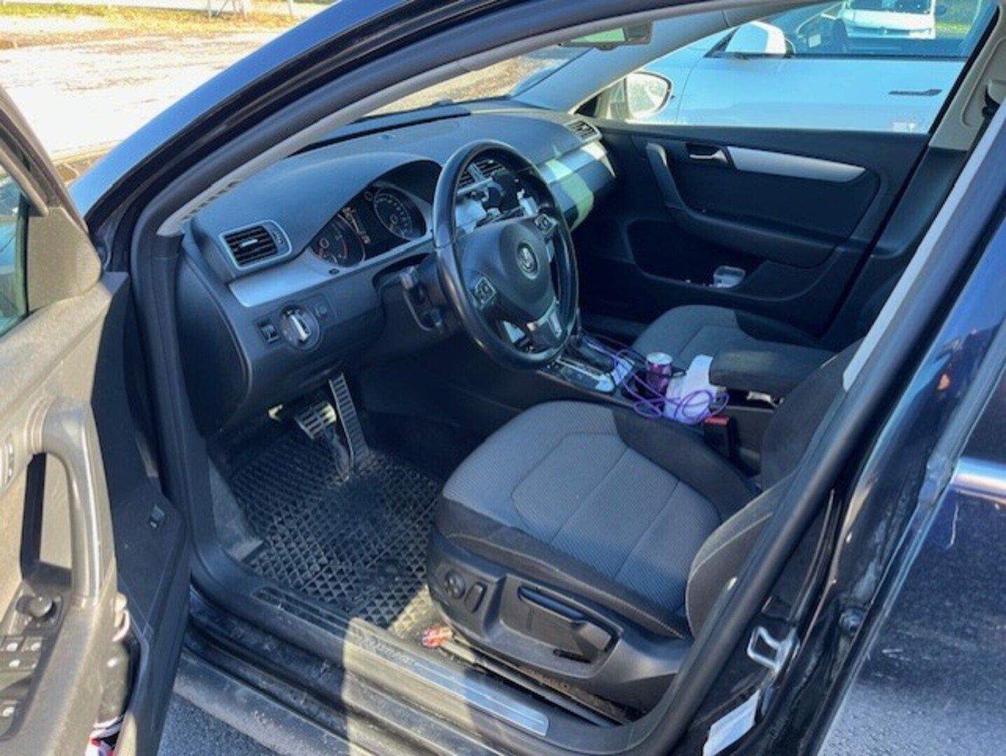 Volkswagen Passat 2012, kuva 5/5