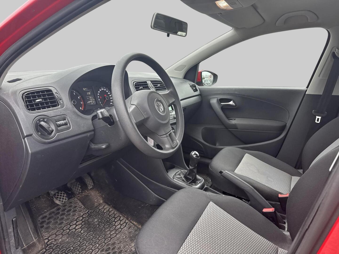 Volkswagen Polo 2013, kuva 3/3