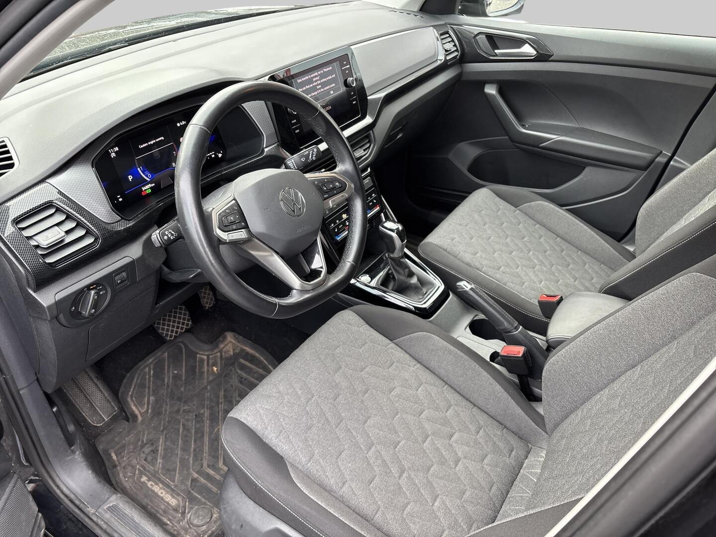 Volkswagen T-Cross 2024, bild 3/3