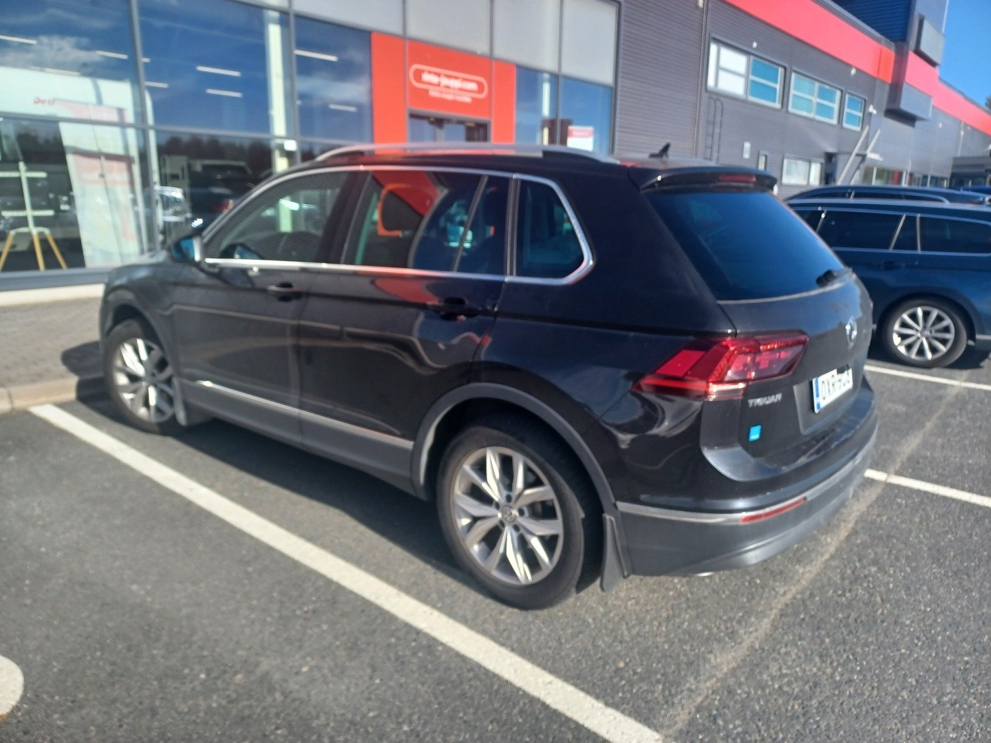 Volkswagen Tiguan 2019, kuva 2/3