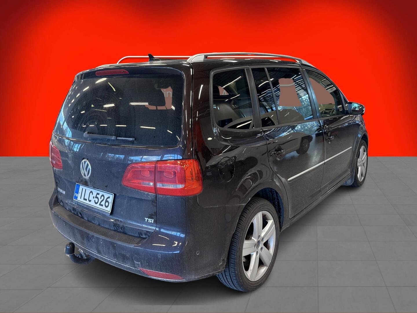 Volkswagen Touran 2013, kuva 2/4