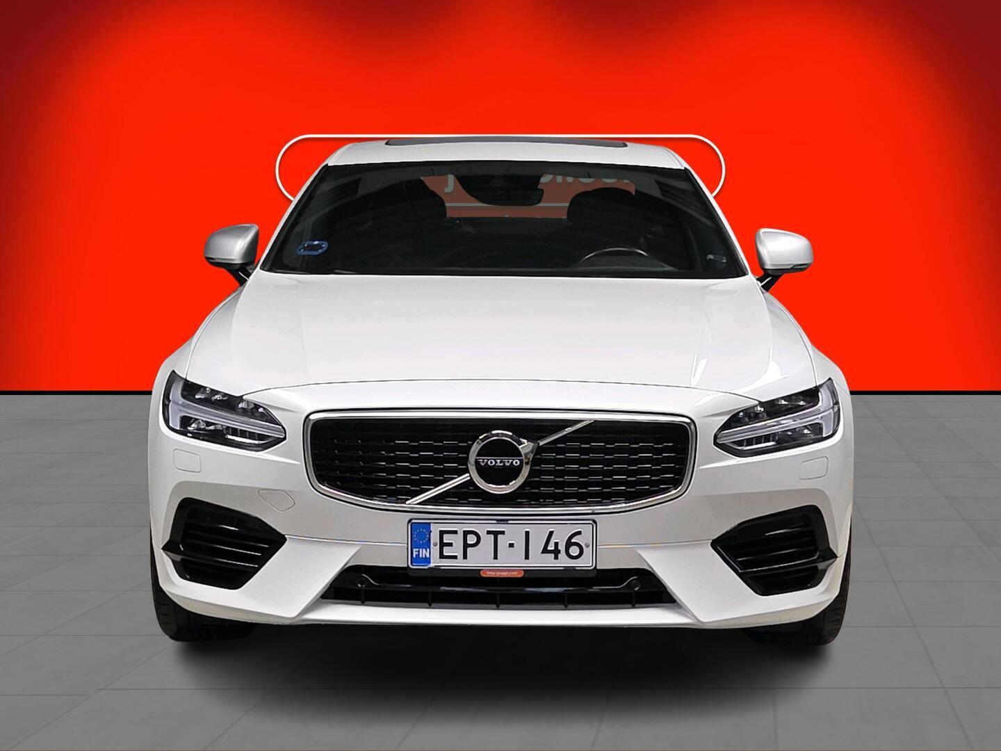 Volvo S90 T8 AWD R-Design aut 2018, kuva 2/4