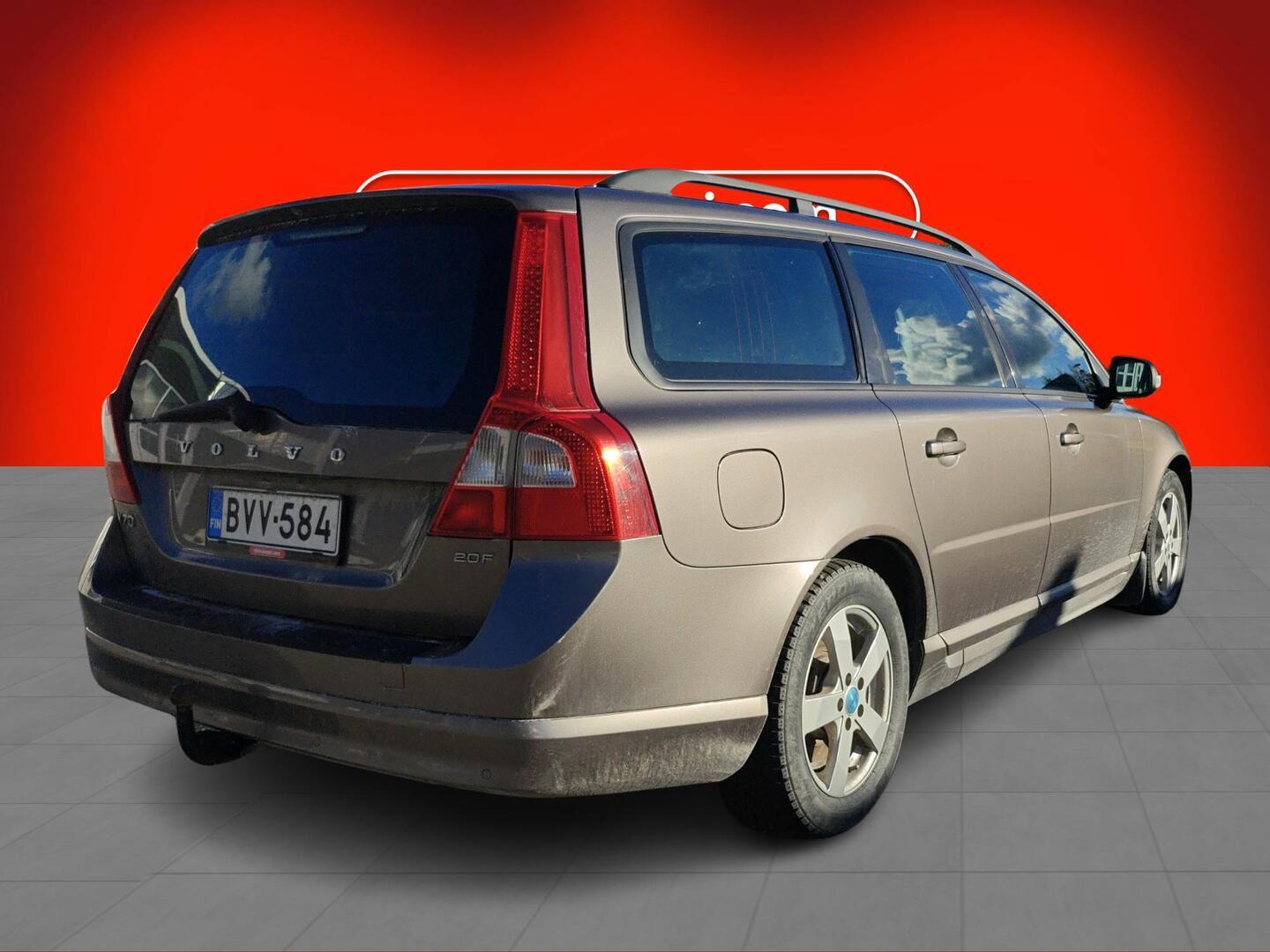 Volvo V70 2,0 Momentum 2008, kuva 2/26