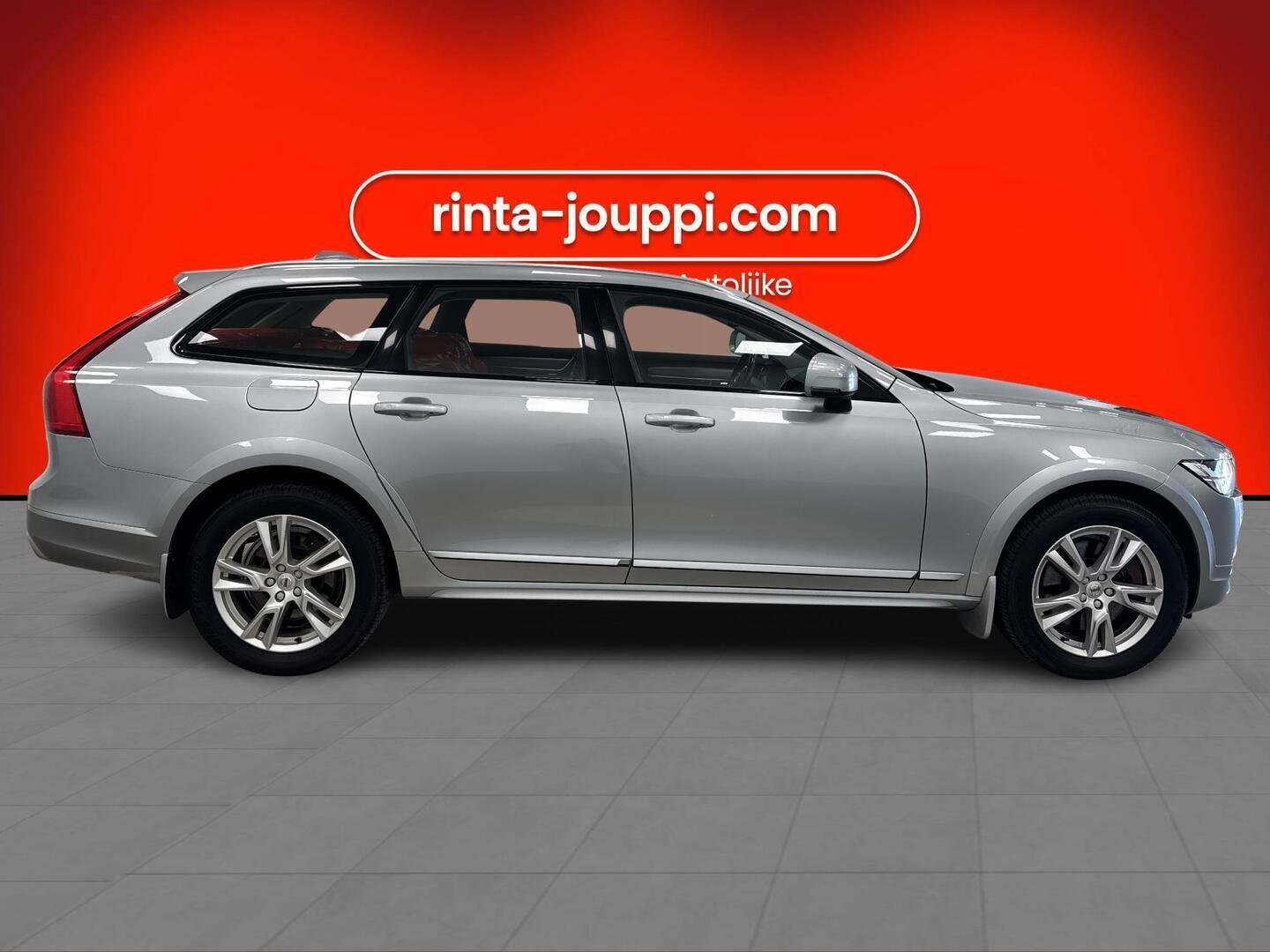 Volvo V90 Cross Country 2019, kuva 4/44