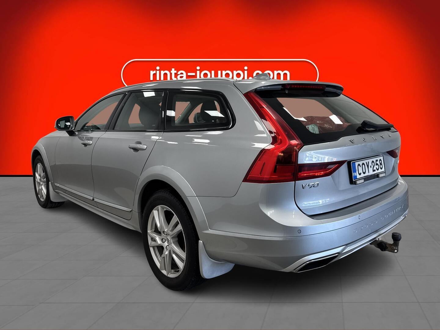 Volvo V90 Cross Country 2019, kuva 7/44