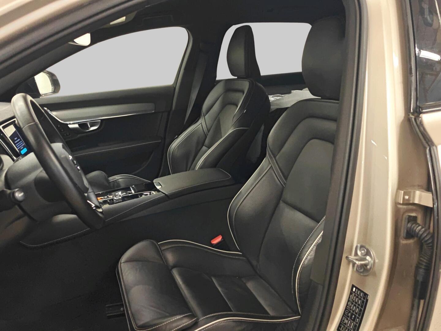 Volvo V90 2023, kuva 3/3