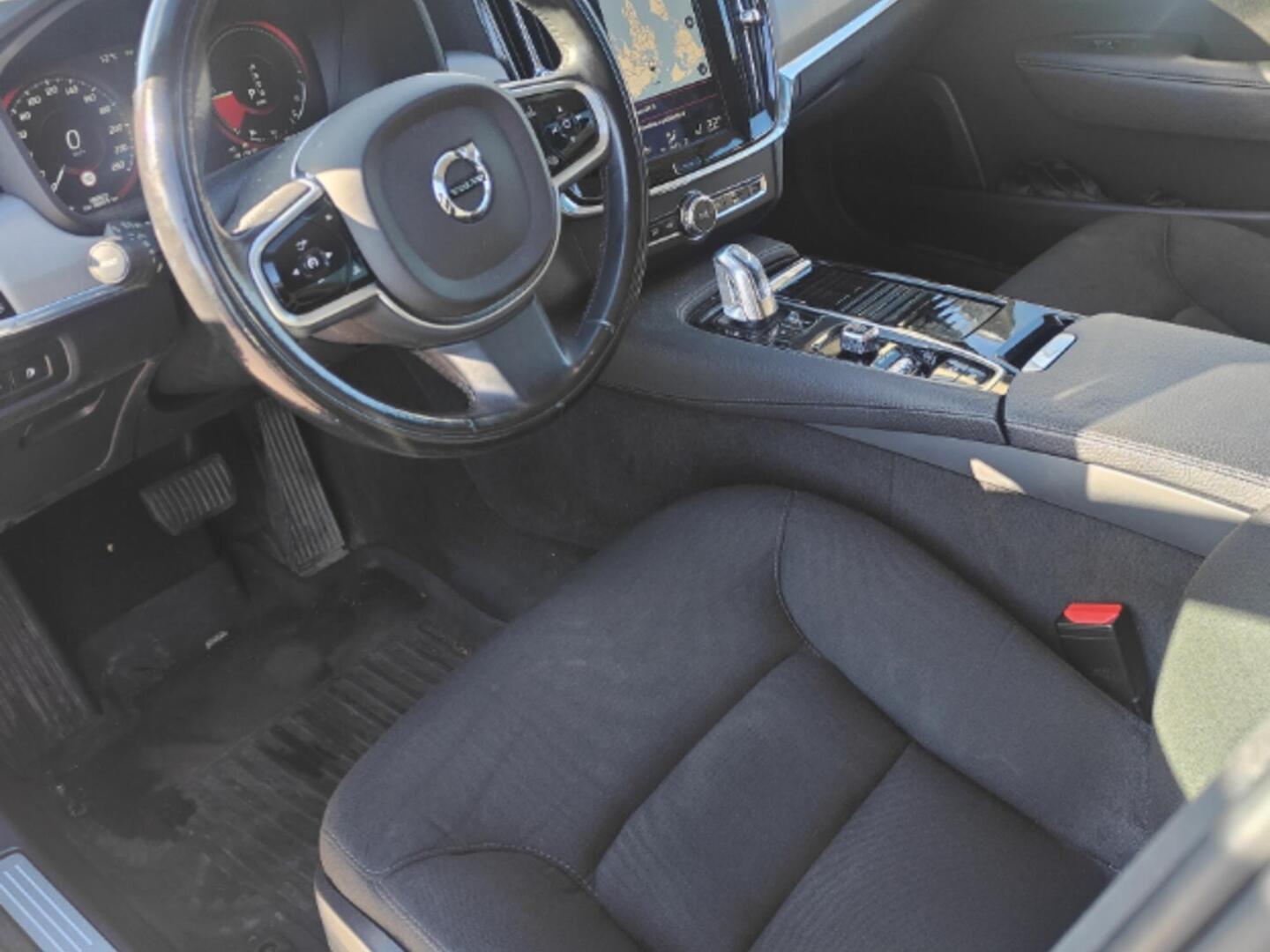 Volvo V90 T8 AWD Momentum aut 2018, kuva 3/3