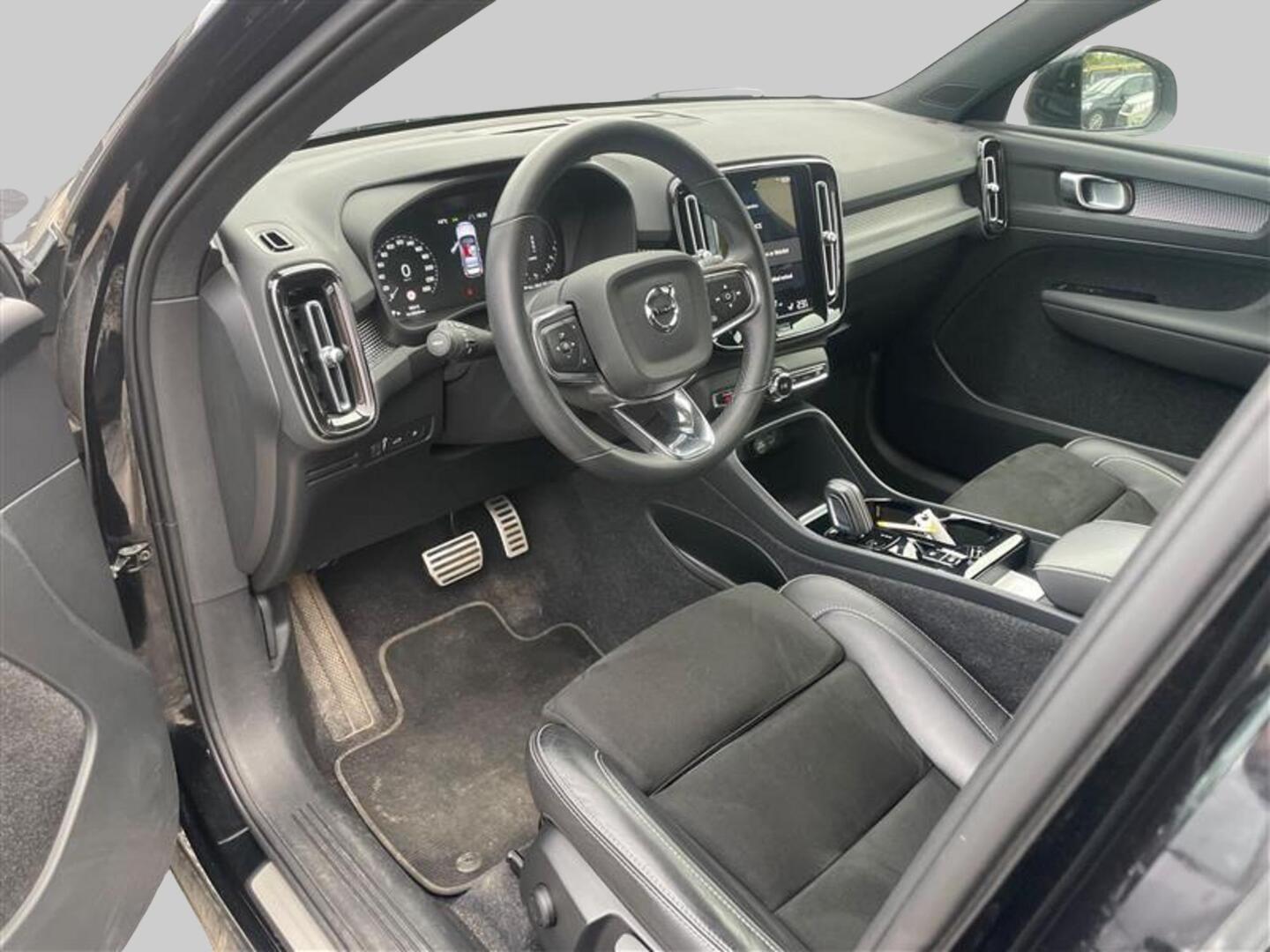 Volvo XC40 T5 TwE R-Design 2022, bild 3/3