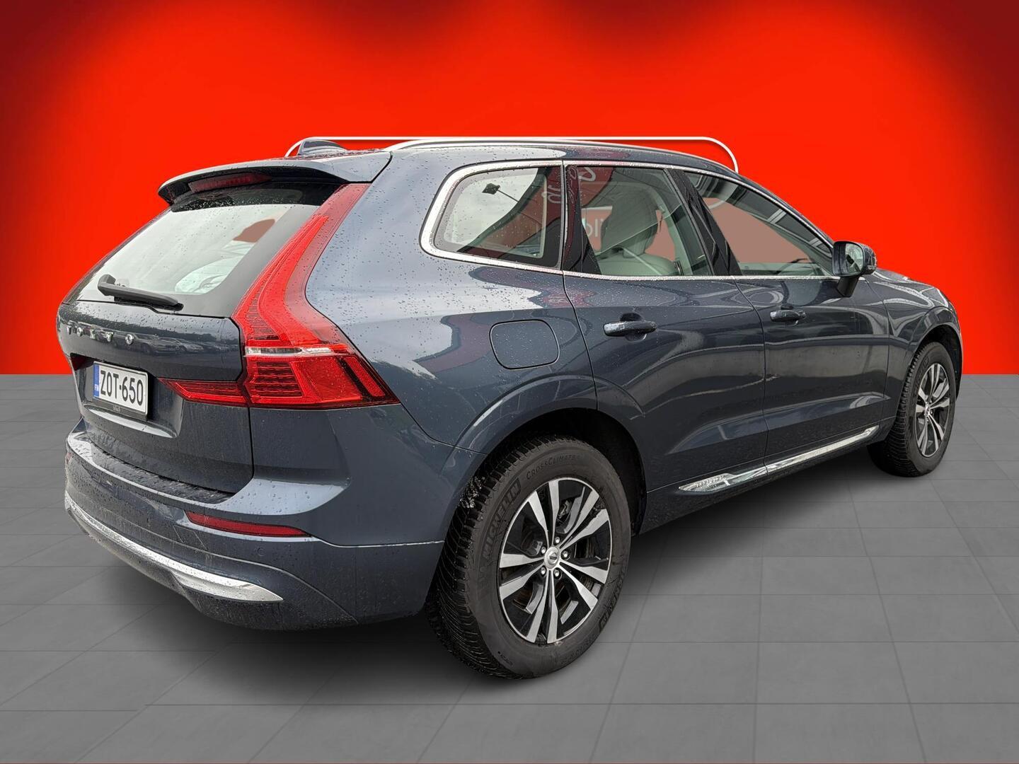 Volvo XC60 T6 AWD Long Range Core aut 2023, photo 2/3