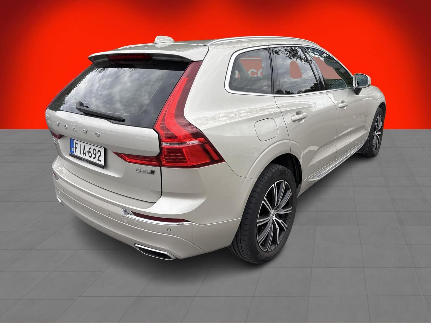 Volvo XC60 2020, kuva 2/4