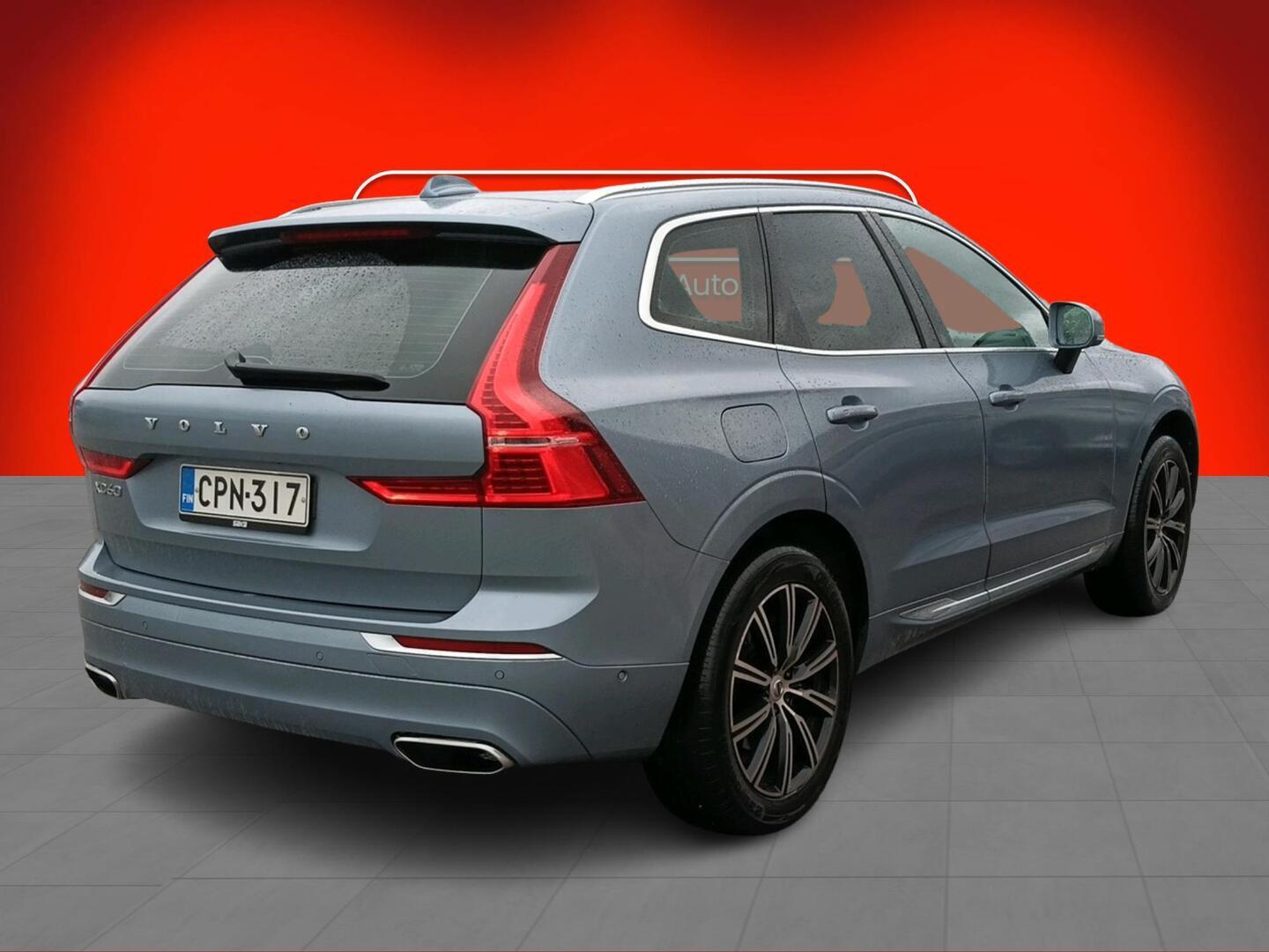 Volvo XC60 D4 AWD Inscription aut 2017, photo 2/3