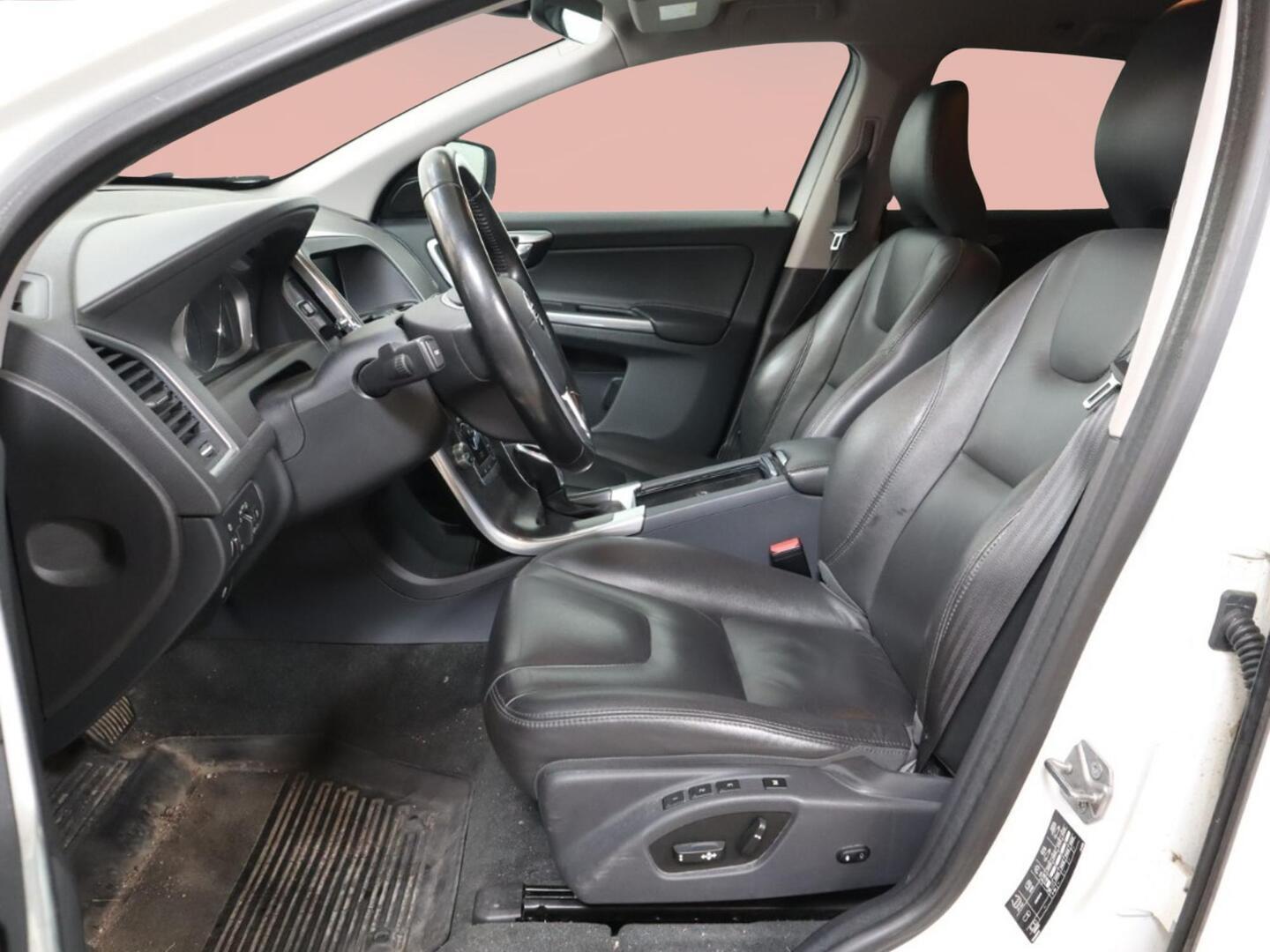 Volvo XC60 D4 Business Summum aut 2016, kuva 3/3