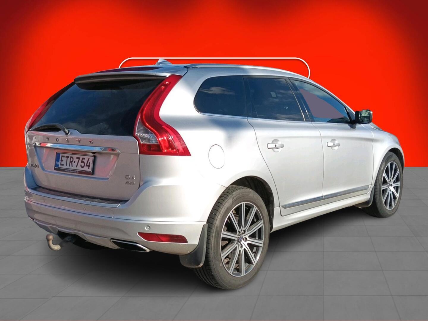 Volvo XC60 D4 AWD Summum aut 2014, bild 2/3