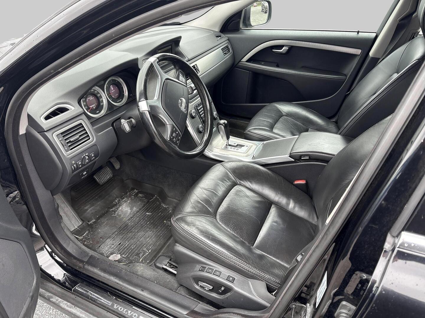 Volvo XC70 D3 AWD Summum 2012, kuva 3/31