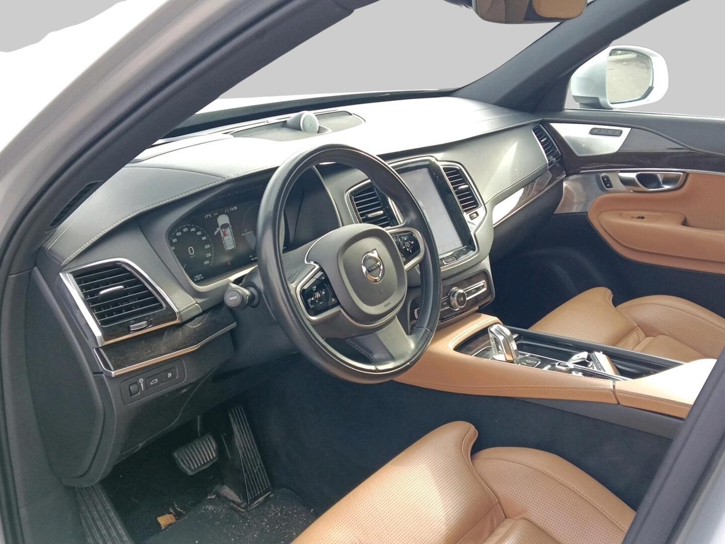 Volvo XC90 2019, kuva 3/34