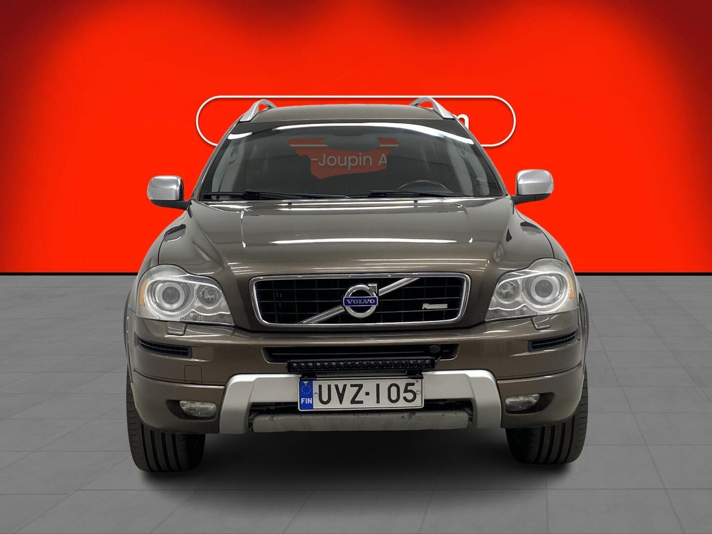 Volvo XC90 D5 AWD R-Design aut 2013, kuva 2/3