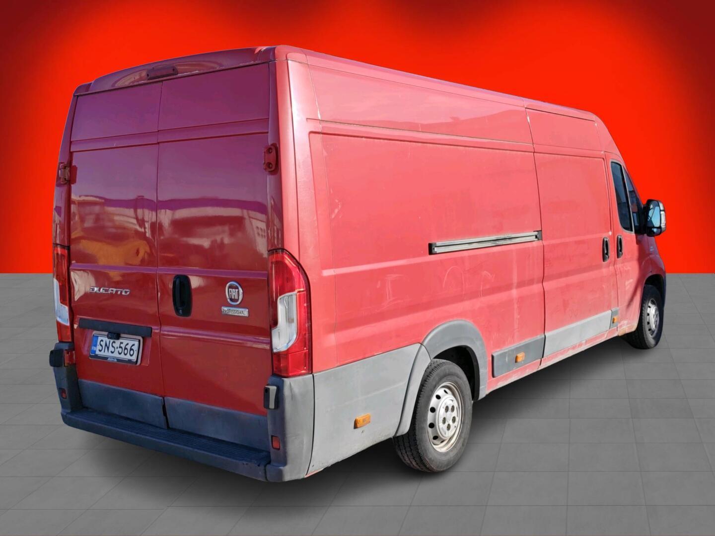 Fiat Ducato 2,3 Multijet 130 15m3 (H2L4) 2017, bild 2/3