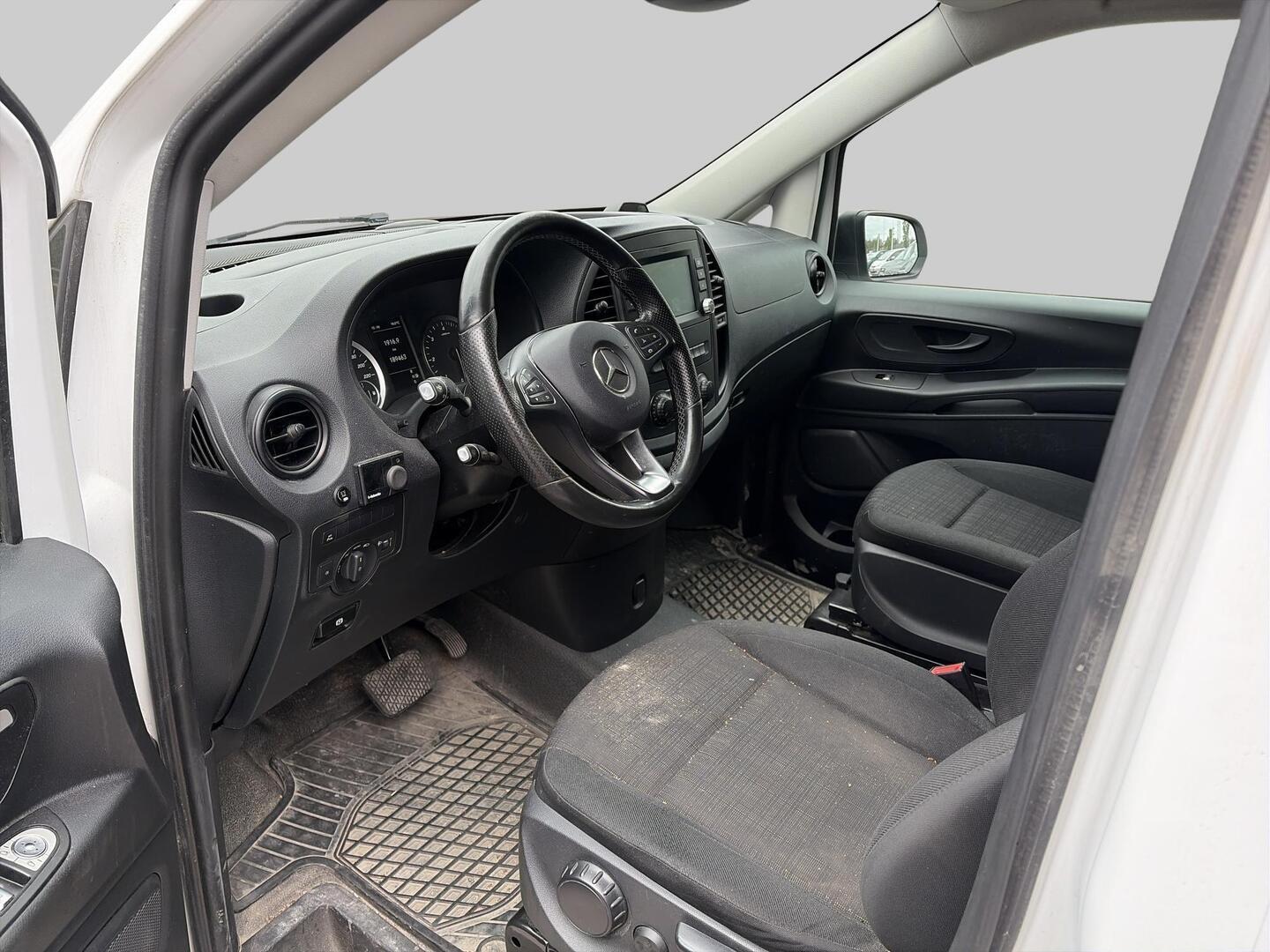 Mercedes-Benz Vito 2020, photo 3/3