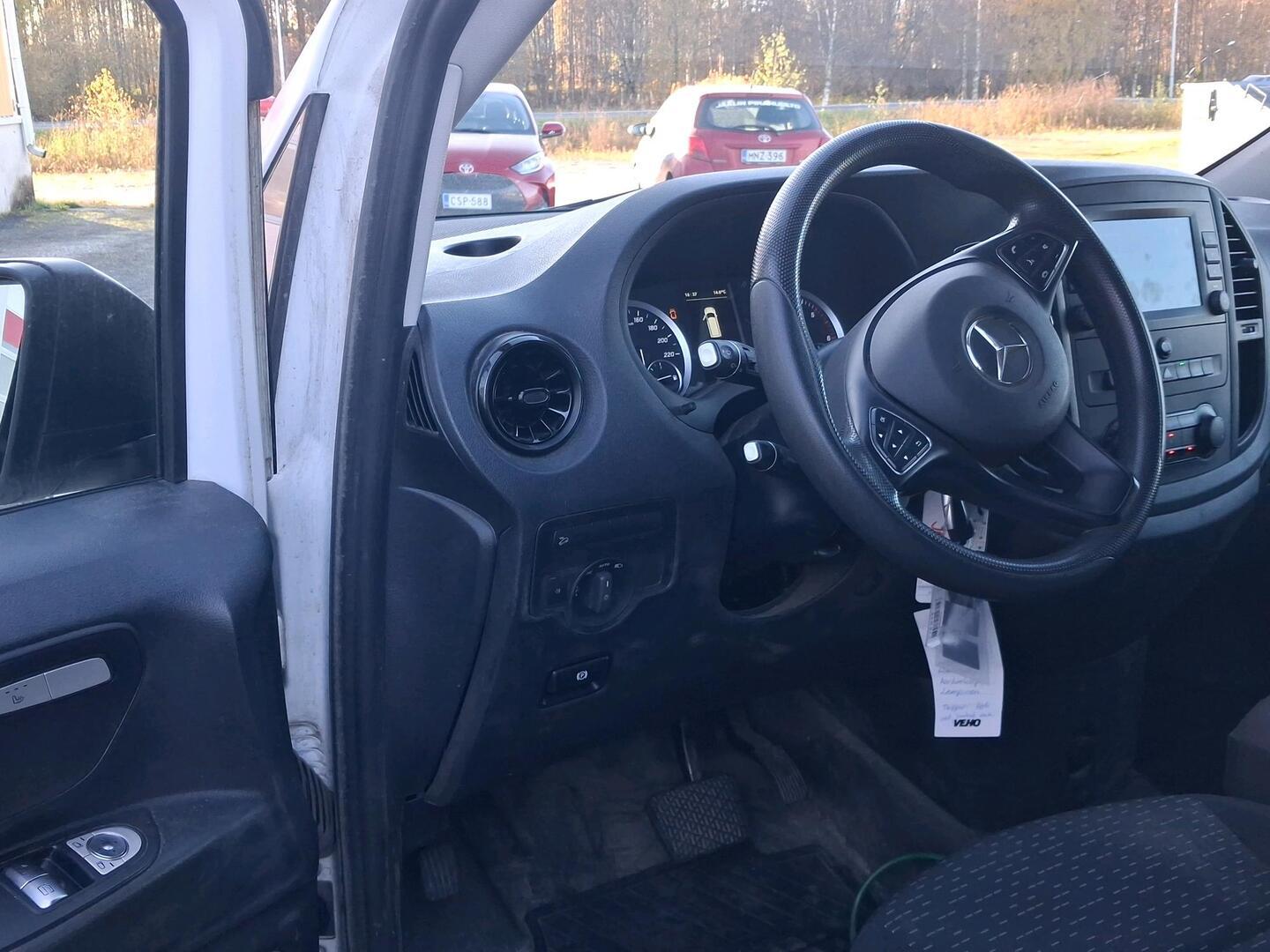 Mercedes-Benz Vito 2022, kuva 3/3
