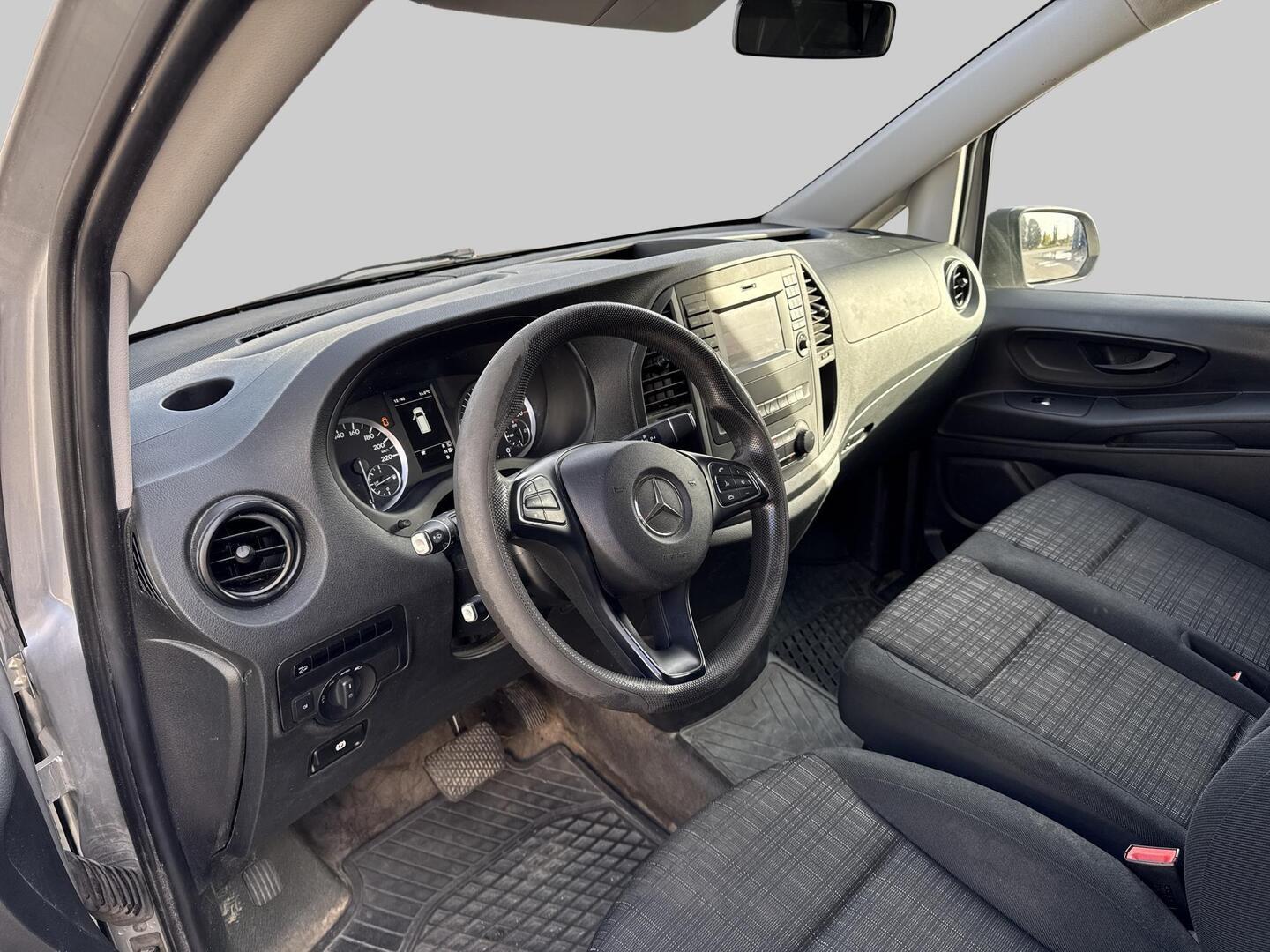 Mercedes-Benz Vito 2015, kuva 3/3
