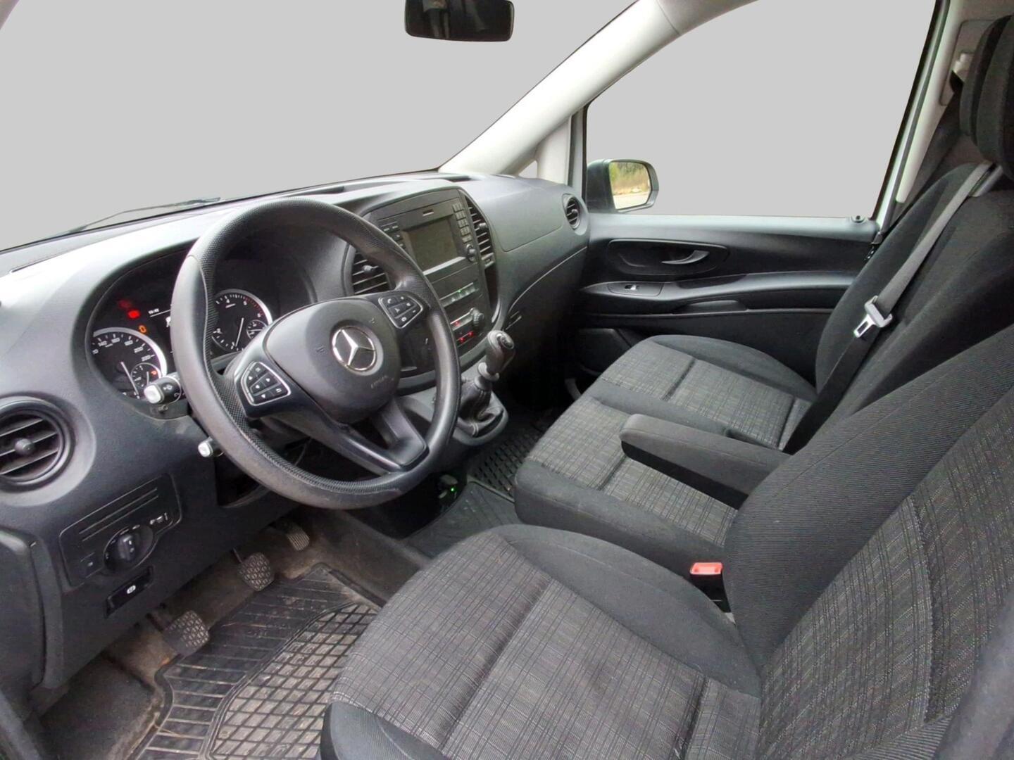 Mercedes-Benz Vito 2020, kuva 3/4