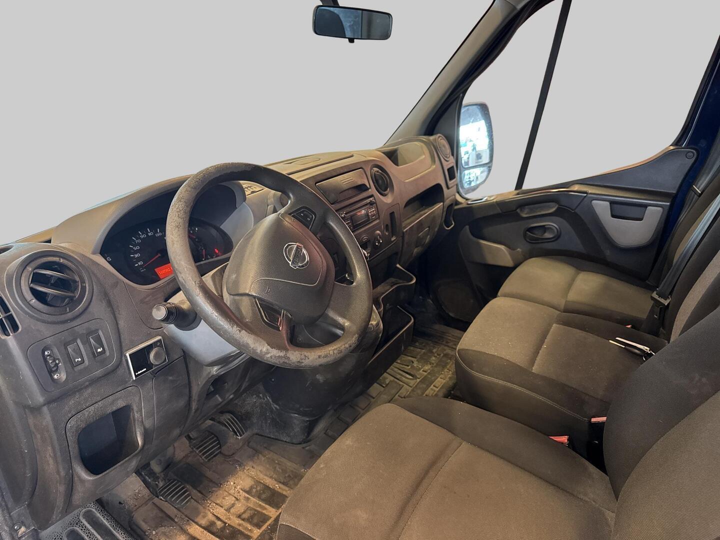 Nissan NV400 Van 2,3dCi 110 6M/T E5 L1H1 2016, kuva 3/3