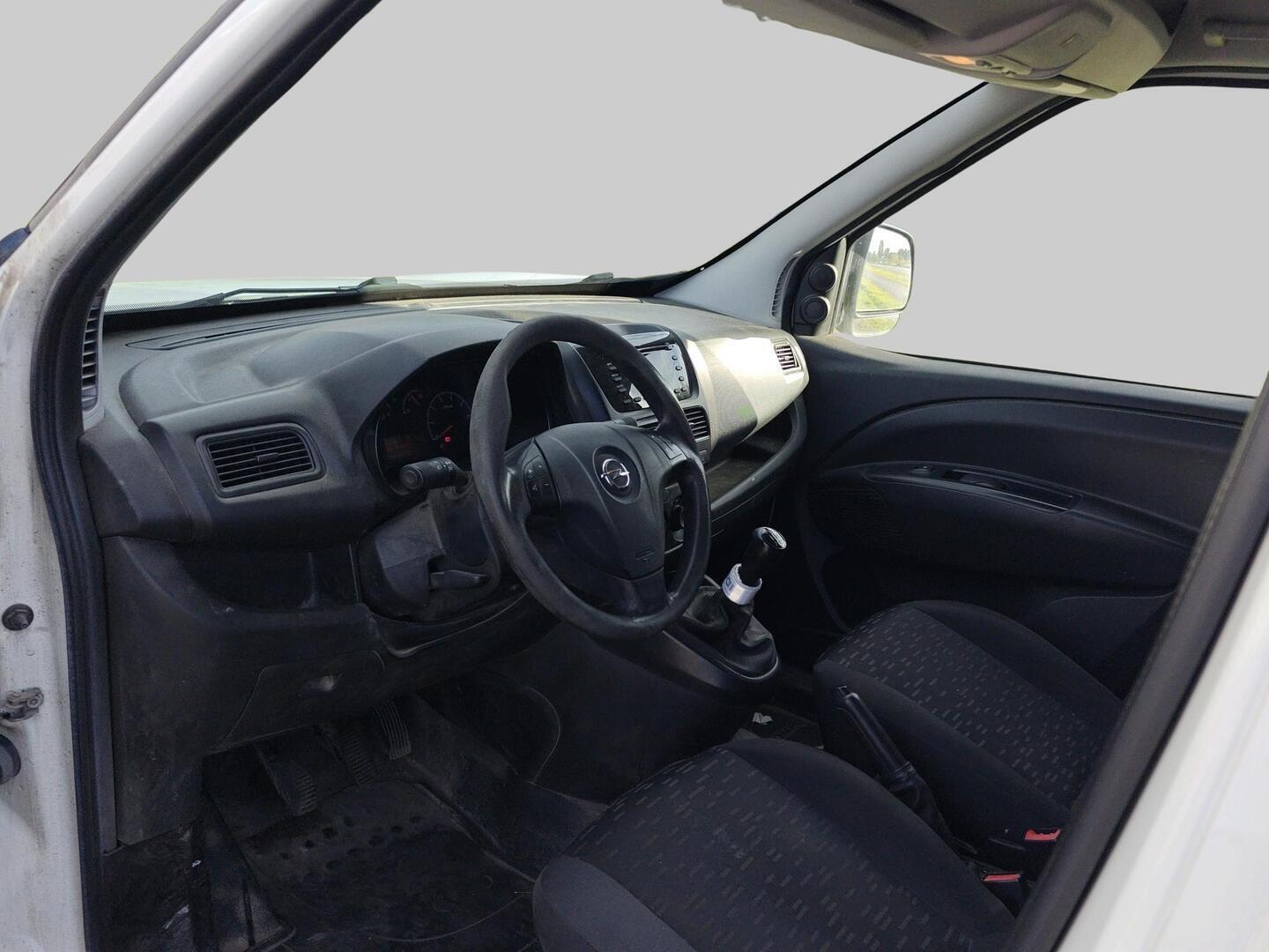 Opel Combo 2015, kuva 3/3