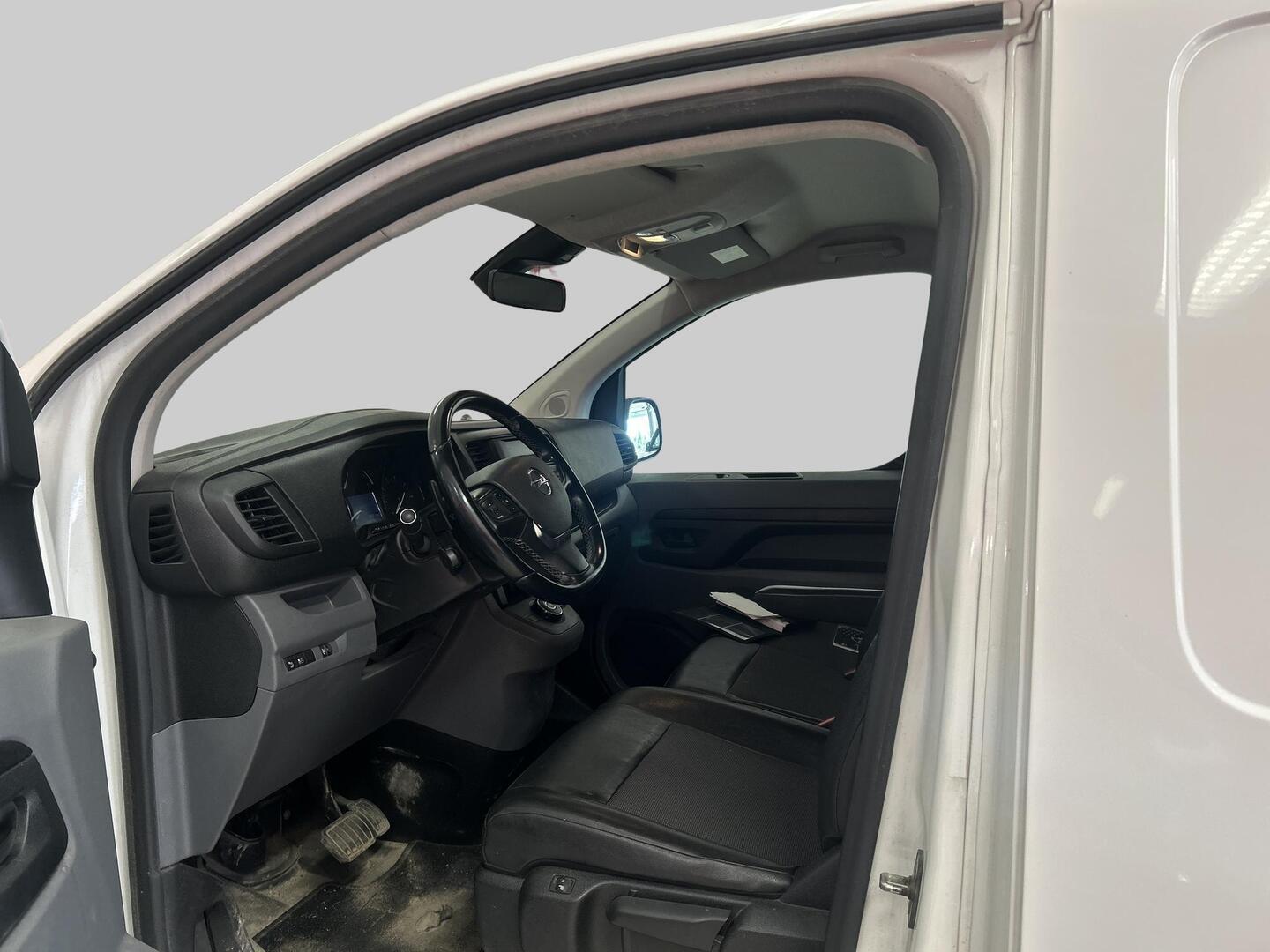 Opel Vivaro 2020, kuva 3/3