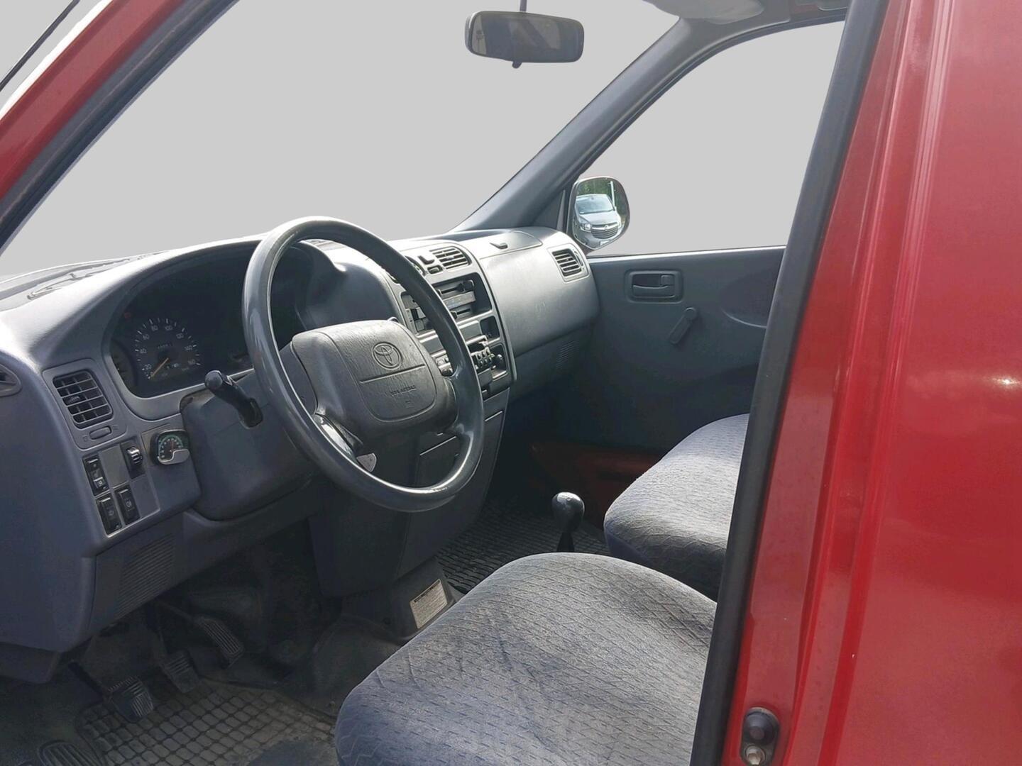 Toyota Hiace HIACE LXH12L-RBMRSW-VAN/299 1996, photo 3/3