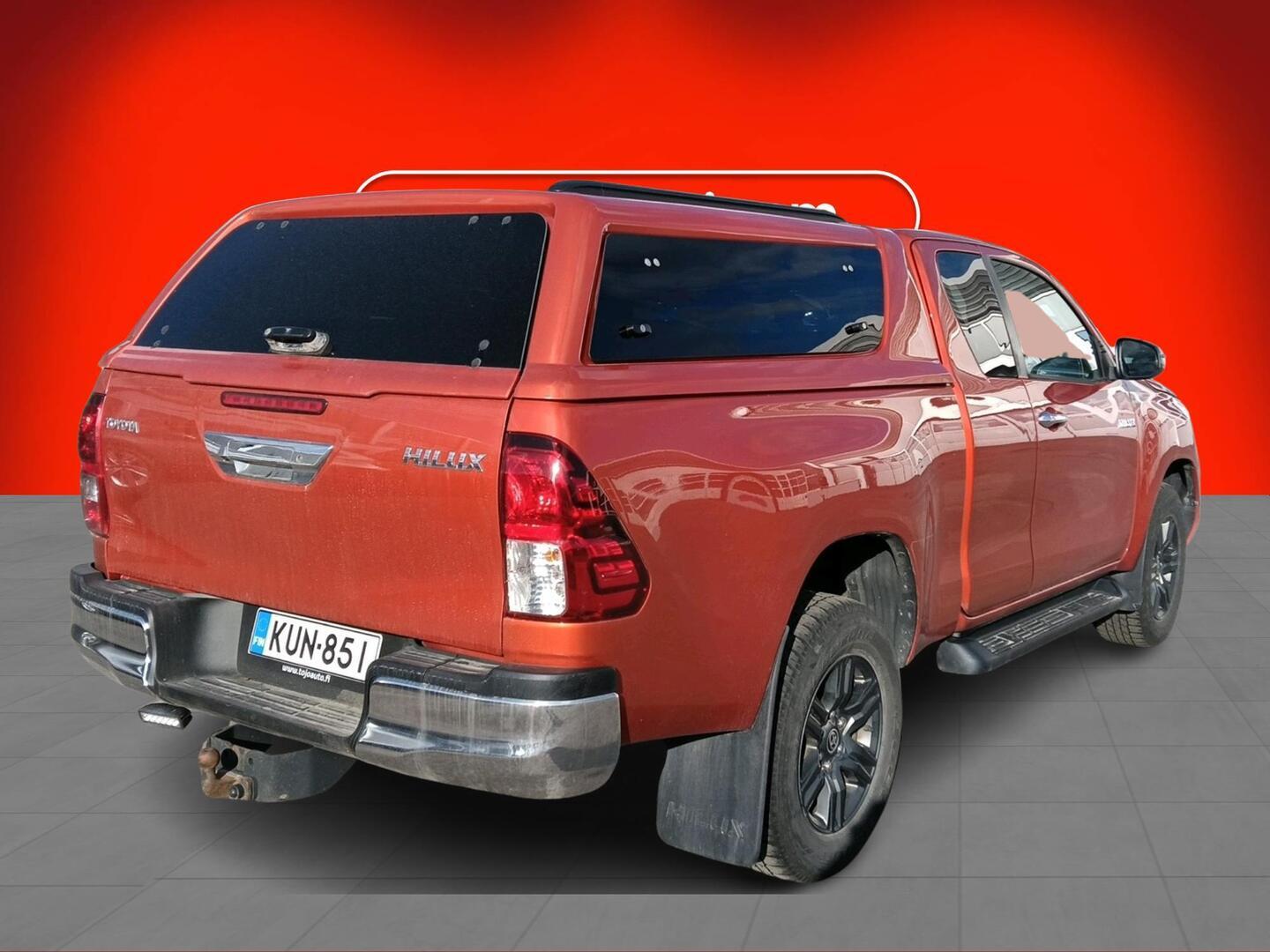 Toyota Hilux 2021, photo 2/3