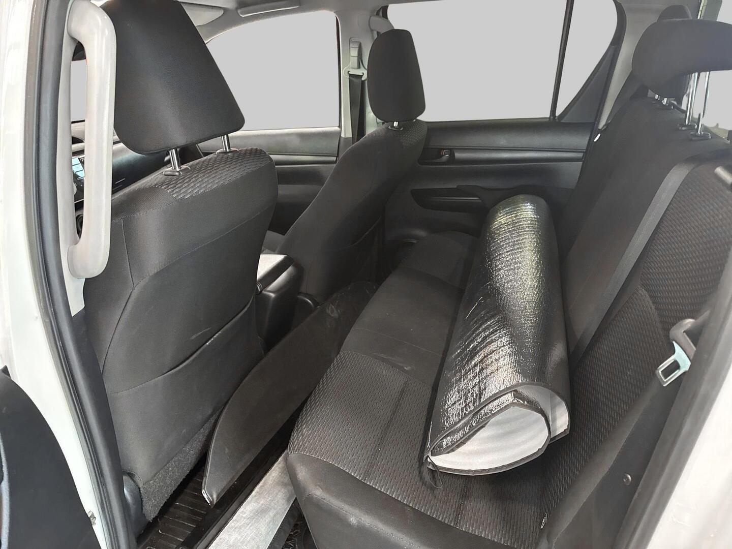Toyota Hilux 2018, kuva 4/4