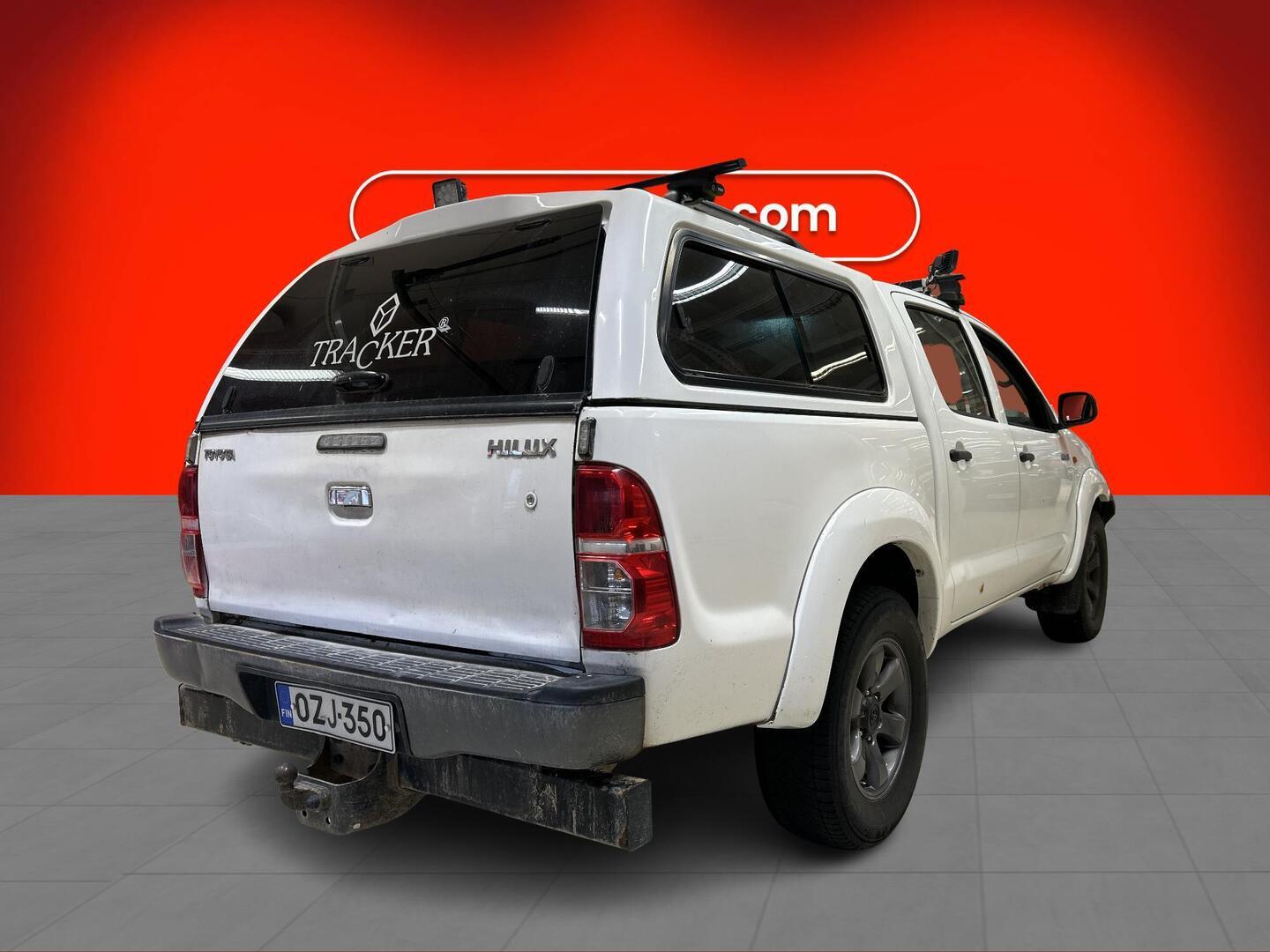 Toyota Hilux 2015, bild 2/3