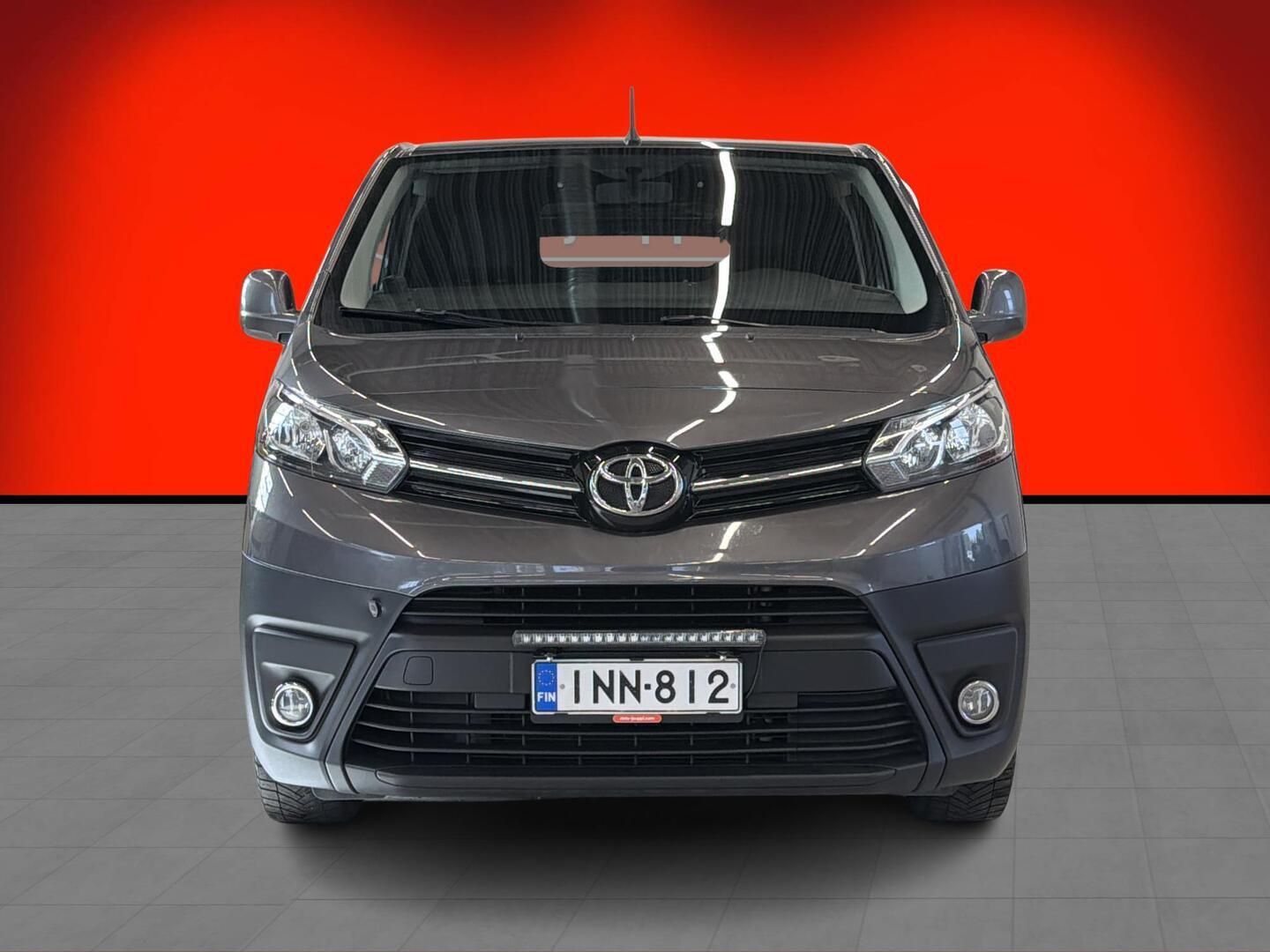 Toyota Proace L1H1 2,0 D 180 Automaatti 2017, photo 2/3