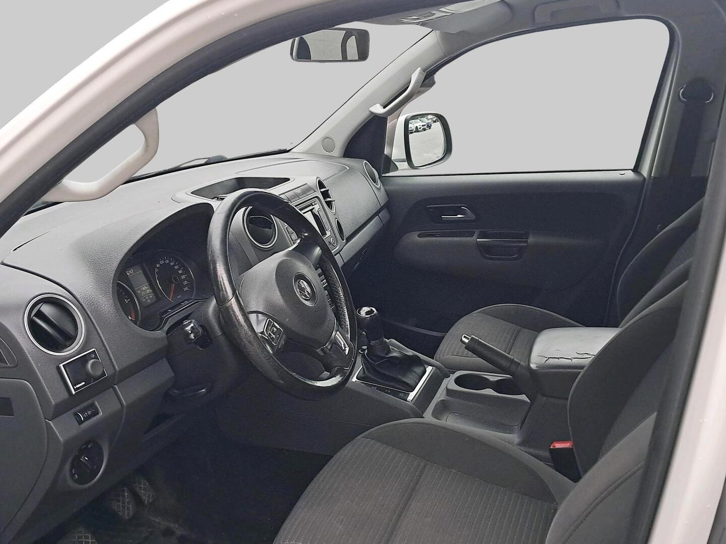 Volkswagen Amarok 2012, kuva 3/3