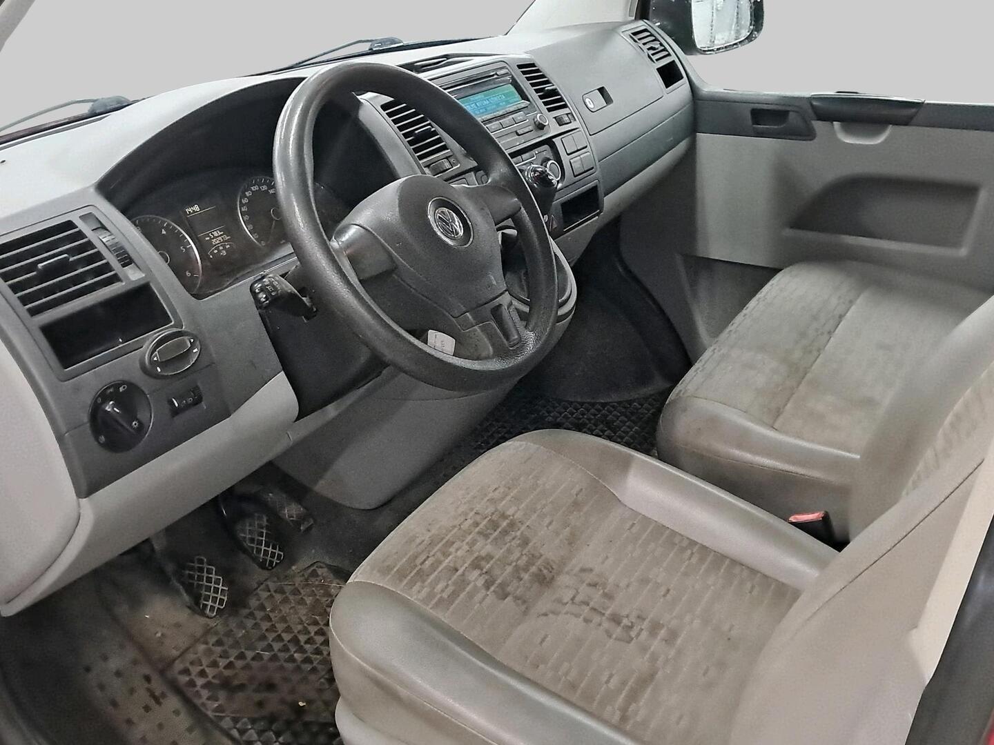 Volkswagen Transporter 2012, kuva 3/3