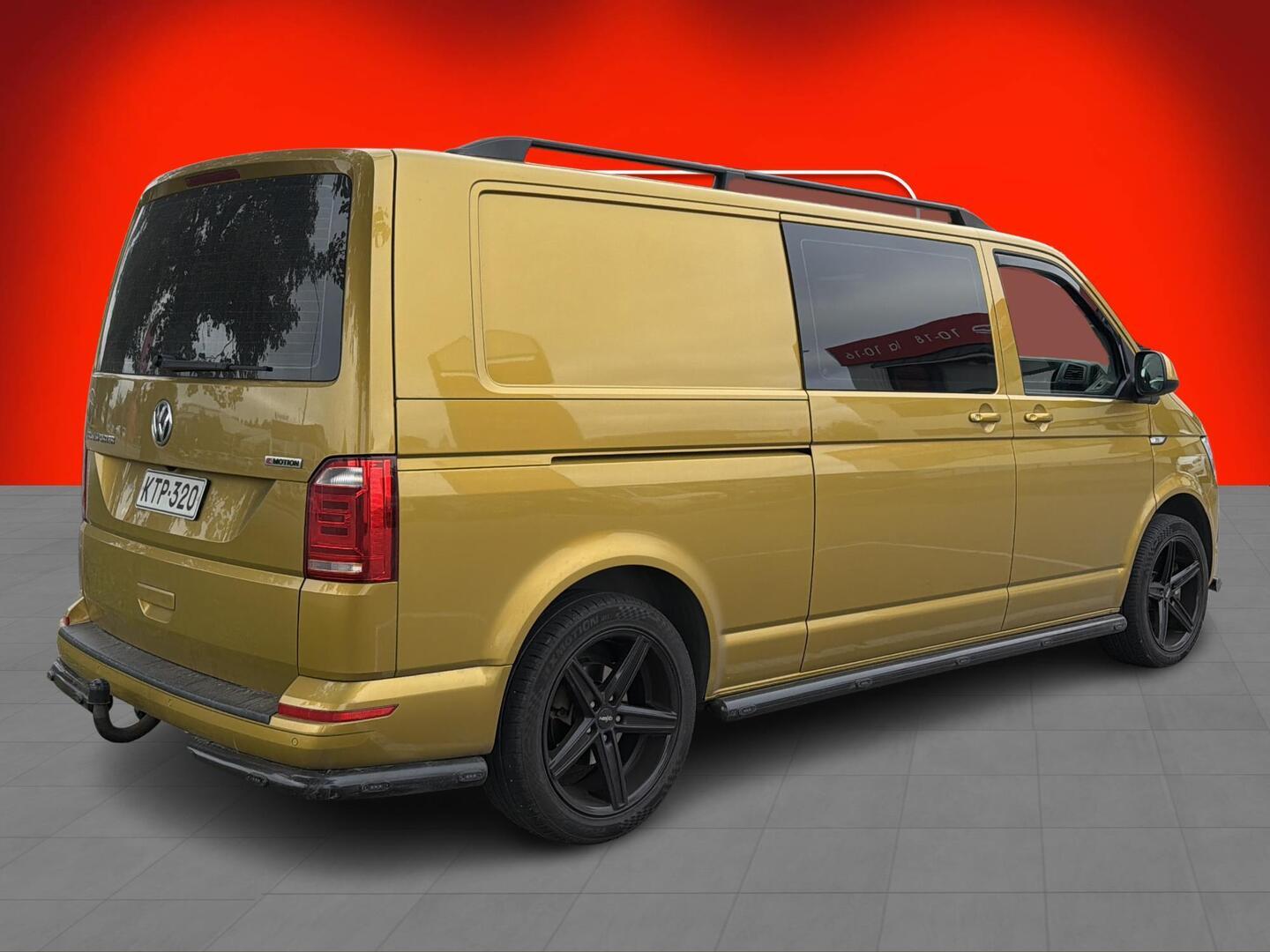 Volkswagen Transporter 2019, bild 2/3